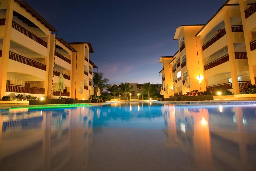 Los Flamencos Aparthotel Beach Club 바야히베 외부 사진