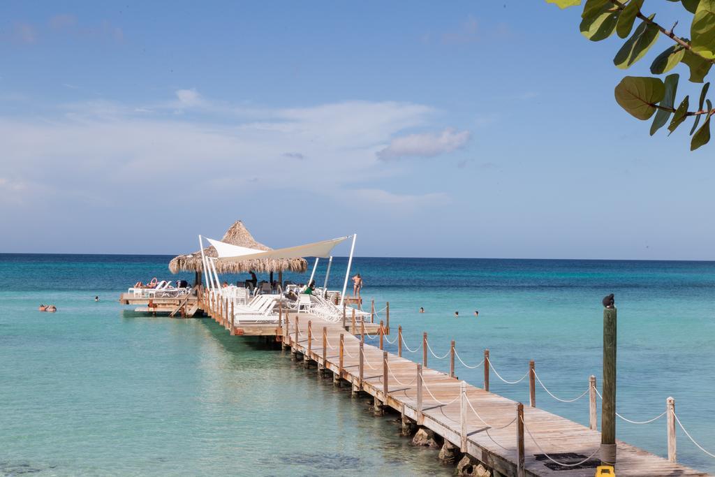 Los Flamencos Aparthotel Beach Club 바야히베 외부 사진